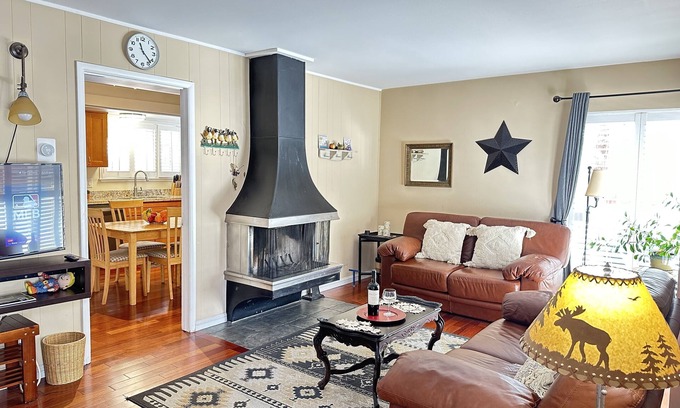 Incline Village Maison | Renovated Condo Close to Beach and Ski Resorts