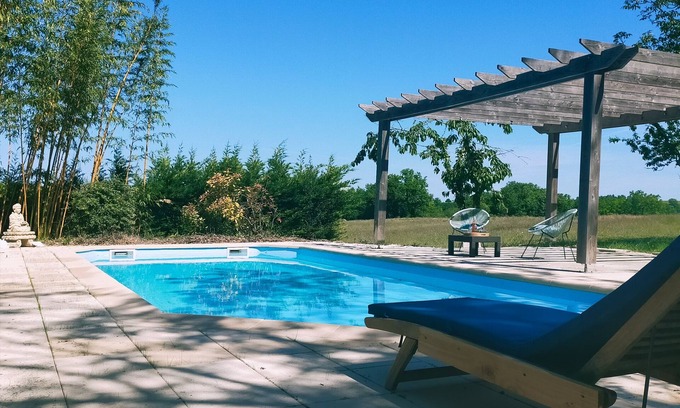 Bourg-de-Visa Maison | Renovated country house large intimate fenced park private swimming pool jacuzzi