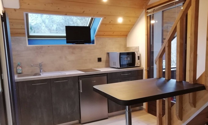 Thones Appartement | Studio en Duplex Renové