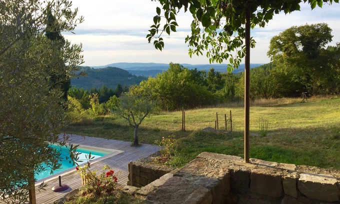 Chassiers Maison | Mas du 16ème rénové, piscine chauffée, plein de charme, sud Ardèche