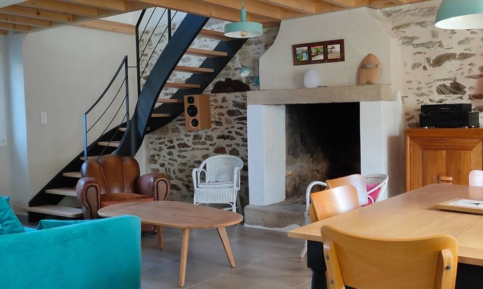 Quimiac Maison | Petite maison de pêcheurs rénovée à 8mn à pied de la plage de Lanseria