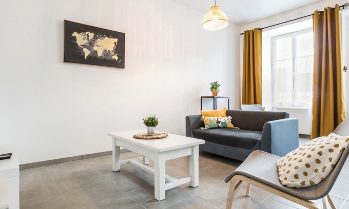 Saint-Mars-la-Jaille Cottage | Maison rénovée avec wifi, centre bourg de St Mars la Jaille