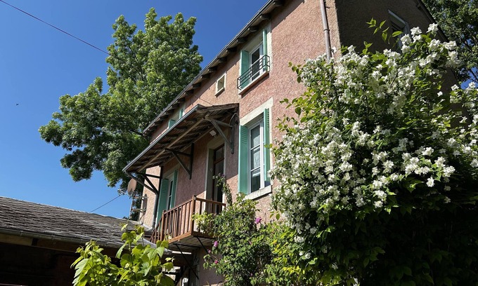 La Roche-Posay Villa | Maison Rénovée avec Jardin et WIFI à La Roche-Posay