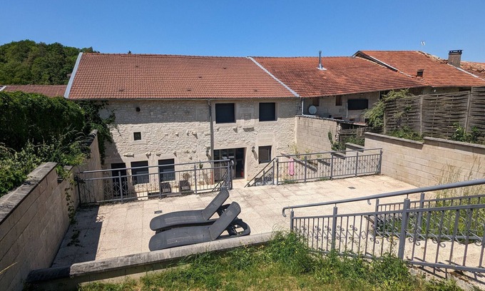 Longeaux Cottage | Gîte rénové et moderne avec Wi-Fi, calme et confort près de Ligny-en-Barrois