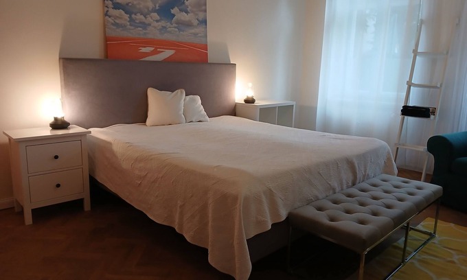 Outer Neustadt Appartement | Renovated old apartment in Dresden Neustadt