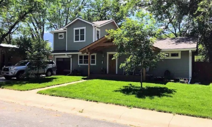 Martin Acres Maison | Renovated Quiet Boulder Escape Close to Everything