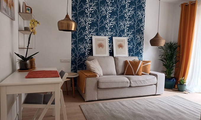 Las Cuevas Appartement | Renovated vacation apartment with garden and Teide view near La Orotava