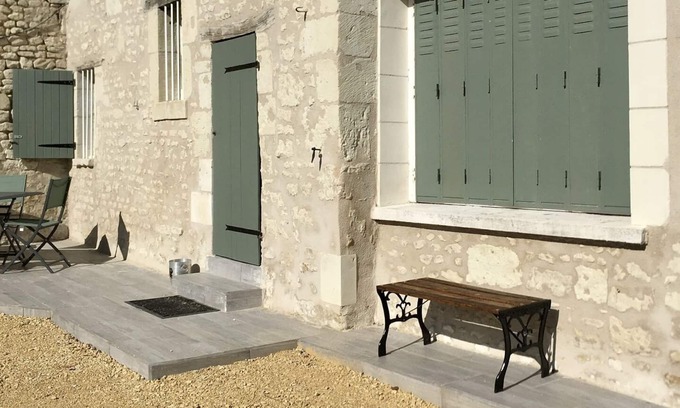 Faye-la-Vineuse Maison | Renovated village house close to Richelieu, Indre et Loire