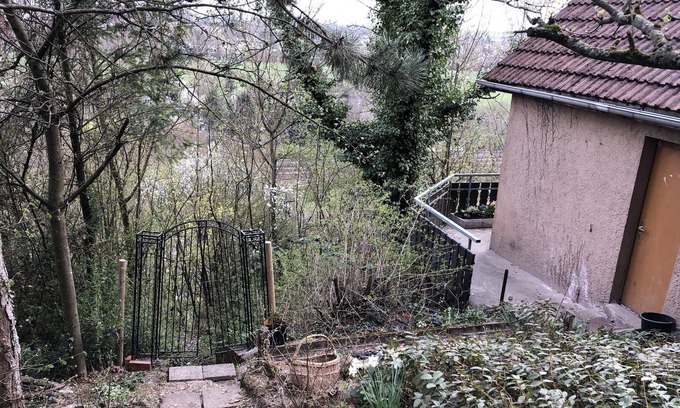 Bockingen Cabine | Renovierte Holz-lehmhütte mit Bestandschutz im Naturschutzgebiet