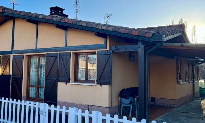 Trevino Maison | Rent cozy townhouse in Treviño County