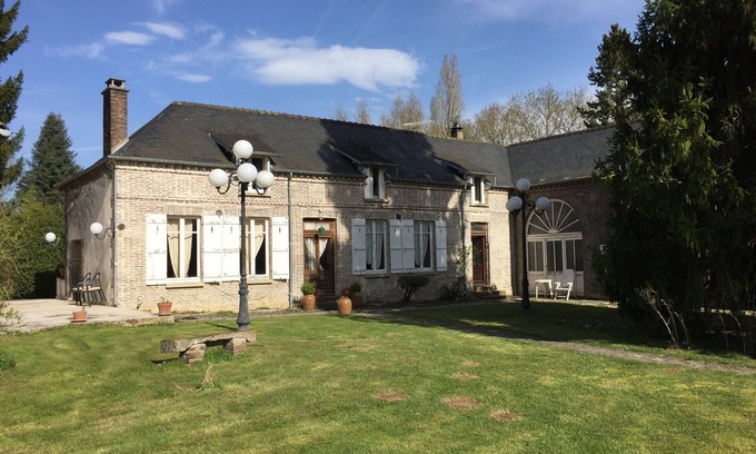 Saint-Mards-en-Othe Maison | Loue maison 6/8 couchages saint Mards en Othe avec piscine tennis