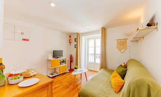 Bairro Alto Appartement | RENT4REST BAIRRO ALTO CHARMING 1 BEDROOM APARTMENT