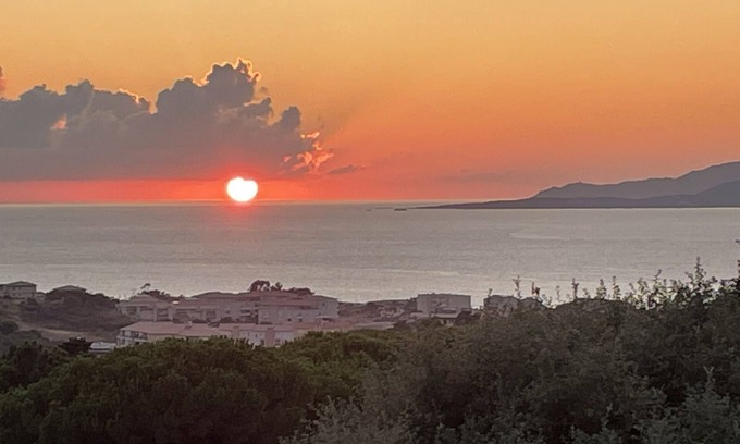Propriano Maison | LOCATION APPARTEMENT BAS DE VILLA 55 m2 VUE MER - 5mn des plages