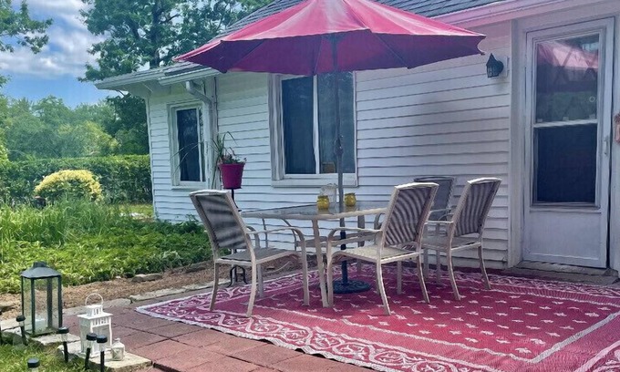 Wilson Maison | Niagara: Creekview !!