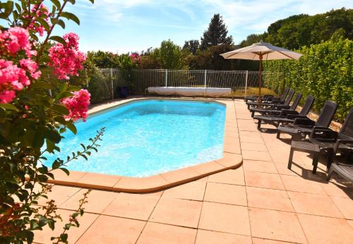 Montelimar Maison | Repos et Tranquillité - Super Calme de la campagne - Clim - Grande Piscine Partagée au Sel - Déco cosy tout confort - Proche Commodités