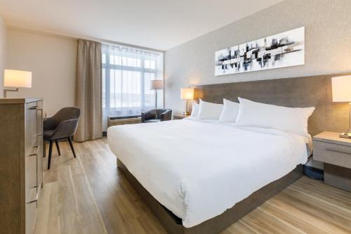 Duberger-Les Saules Hôtel | Repotel Henri IV Québec