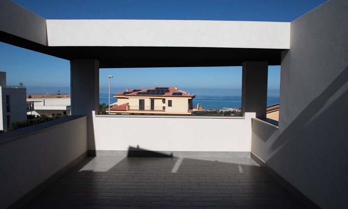 Sant'Agata di Militello Hôtel | Residence Villa Nebros