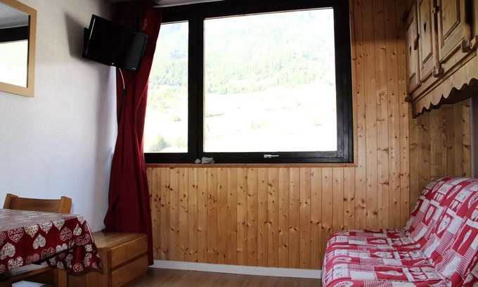 Lanslevillard Appartement | CHO236 : Studio 2/3 personnes au pied des pistes