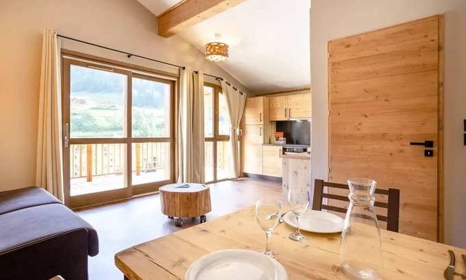 Les Boisses Appartement | Residence Club MMV L'Altaviva* - 3 rooms for 6 people Premium