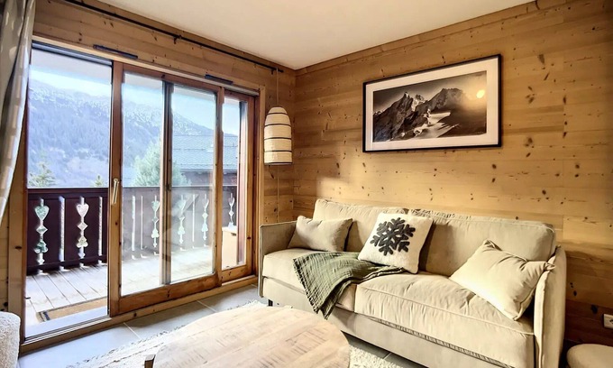 Meribel Village Appartement | Residence Fermes Mv, datura - Renovated like new, 100m from the slopes, family