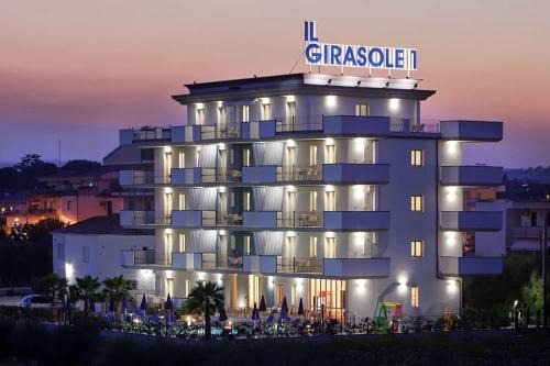Alba Adriatica Appartement | Residence il Girasole 1