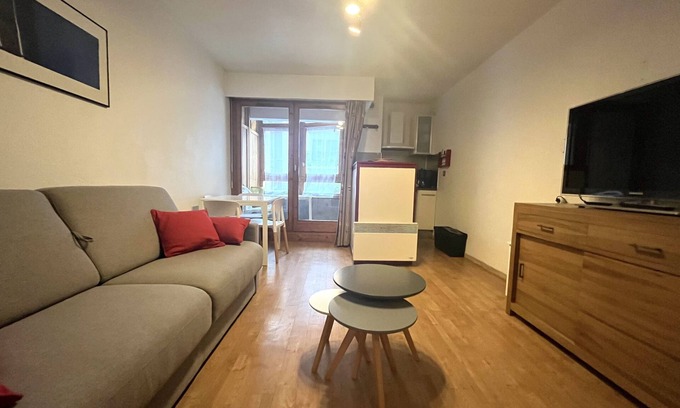 Brides-les-Bains Appartement | Residence Le Grand Chalet - Studio classified 2 *