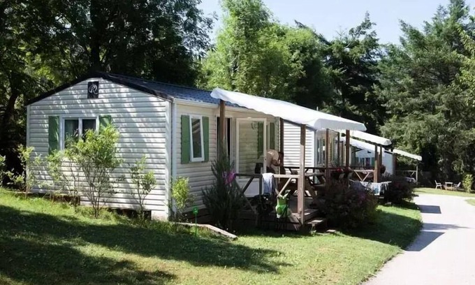 Meyrueis Maison | Residence LOUISIANE OAKLEY 27 m² 4 pers Sunday 4 people