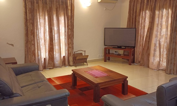 Yaounde Appartement | Residence Massou Executive 1 R