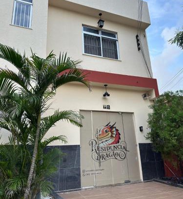 Centro Lit Et Petit-Déjeuner | Residencial Dragão
