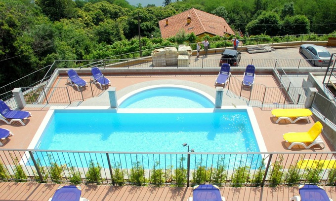 Oggebbio Appartement | Residential Complex With Panoramic Views and Pool