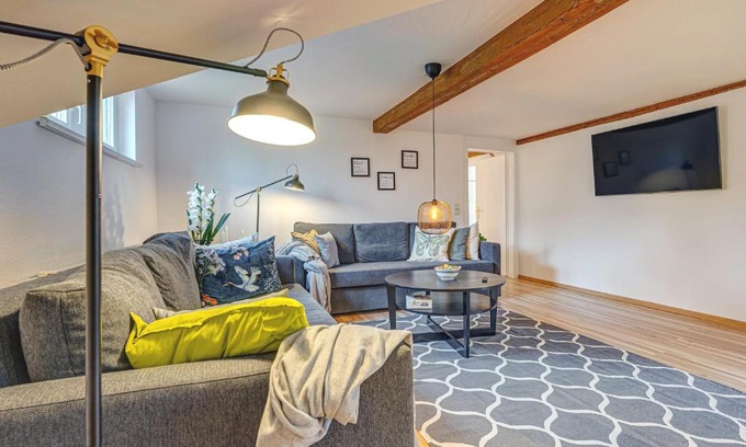 Mühlhausen Appartement | Residenz unter den Linden Falke