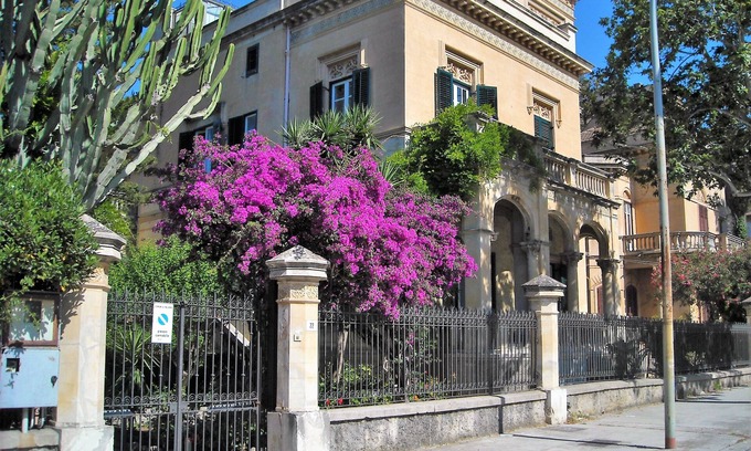 Mondello Villa | Résidence 1921 - Maison à 2 minutes à pied de la plage de Mondello