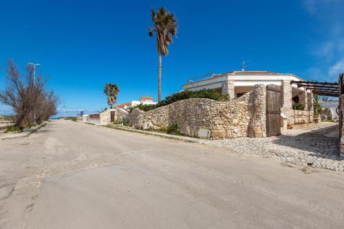 Torre Chianca Maison | Residenza Artistica by BarbarHouse