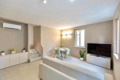 Portoferraio Old Town Maison | Residenza Cavour Portoferraio city center