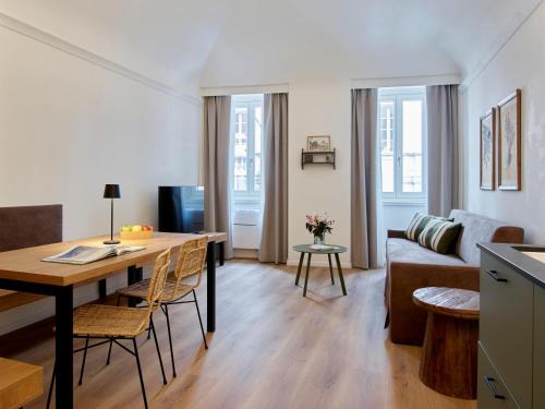 Trento Old Town Appartement | Residenza Manci 44 by Hotel America