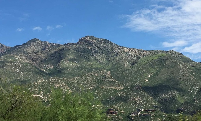 Tucson Copropriété | Condo privé dans les magnifiques contreforts de Tucson. Vues du parcours de golf et des montagnes!
