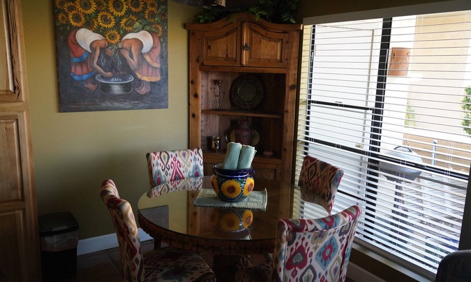 Scottsdale Ranch Maison | Resort lifestyle at the Racquet Club