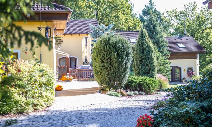 Ceske Budejovice 7 Maison | Resort-Restaurant Štilec