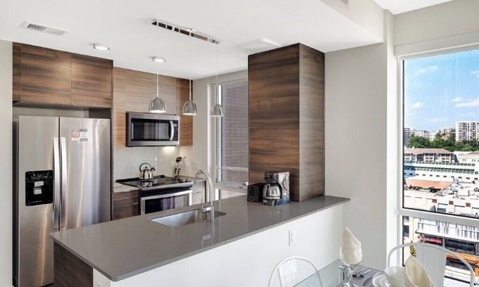 Airport Area Appartement | Resort-style pool & Spa! Irvine 2BR nr John Wayne Airport