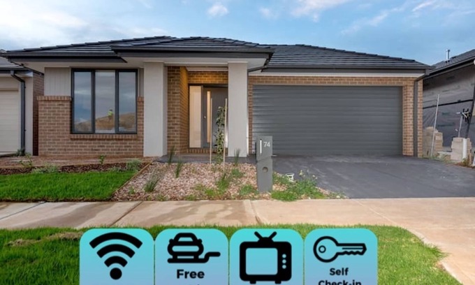 Werribee Maison | ResortStyle 4BR House with parking