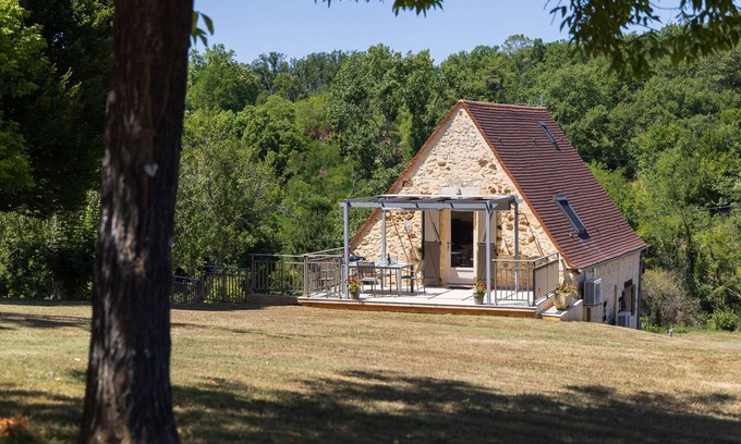 Gourdon Maison | RESOULES I - 2 stars, swimming pool, charm and nature