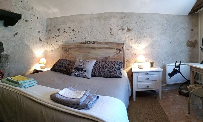 Lachaux Maison | Rest and enjoy the Gîte du Petit Puits. You're home !