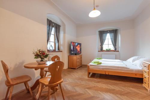 Becov nad Teplou Maison | Restaurace a penzion Stará pošta