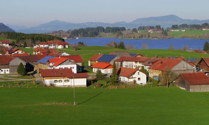 Feld Appartement | Restful Holiday Home near Ski Lift in Petersthal