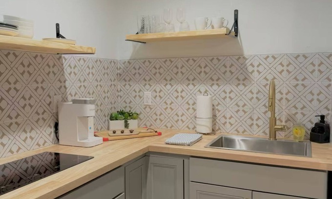Largo Appartement | Restful Palms – Cozy Studio Near Clearwater & St. Pete Beaches