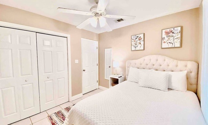 Tallahassee Maison | Restful Private Guest Room in Upgraded Home