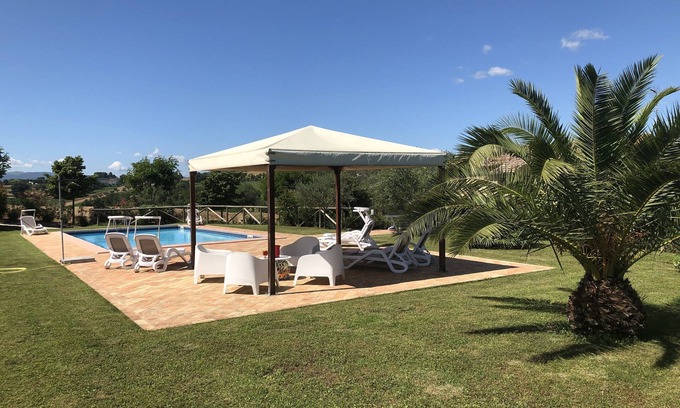 Ostra Vetere Autre | Restored 4/5 bedroom farmhouse with pool ,super fast WiFi contemporary interior