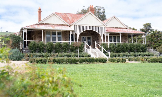Mansfield Maison | Restored Luxury Historic Glenroy Homestead