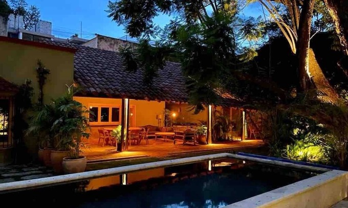 Ruta Independencia Maison | Restored Oaxacan Home w/ Pool & Garden in Historic Center – Prime Location