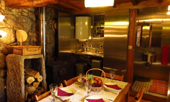 Lazarim Maison | Restored, rustic and rural mini cottage in typical Portuguese village